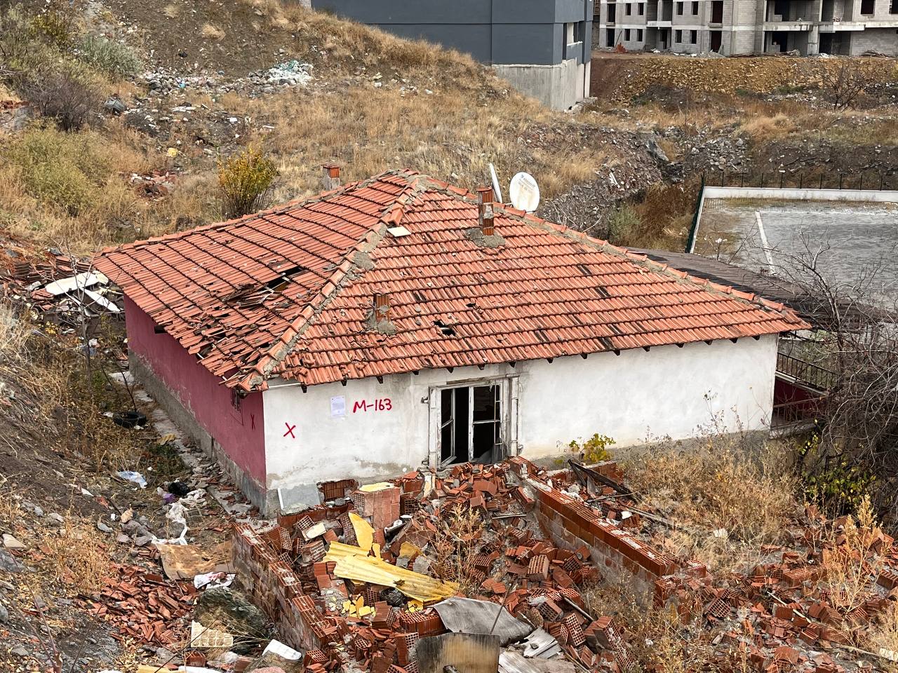 Başpınar Mah. 1106 Sokak Yıkım Tebligatı