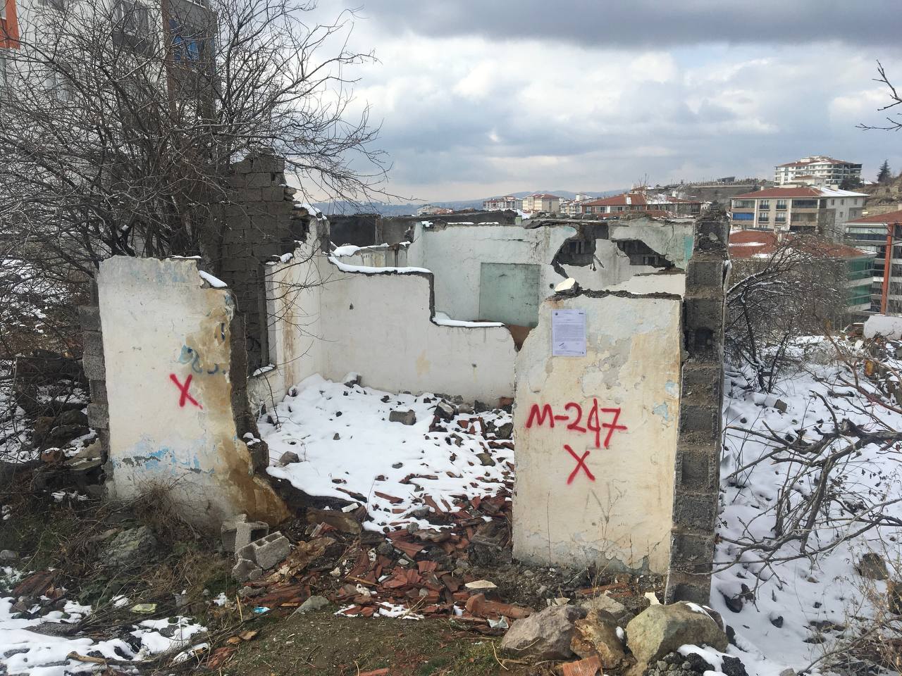 Feridun Çelik Mahallesi 1727 Cadde Yıkım Tebligatı