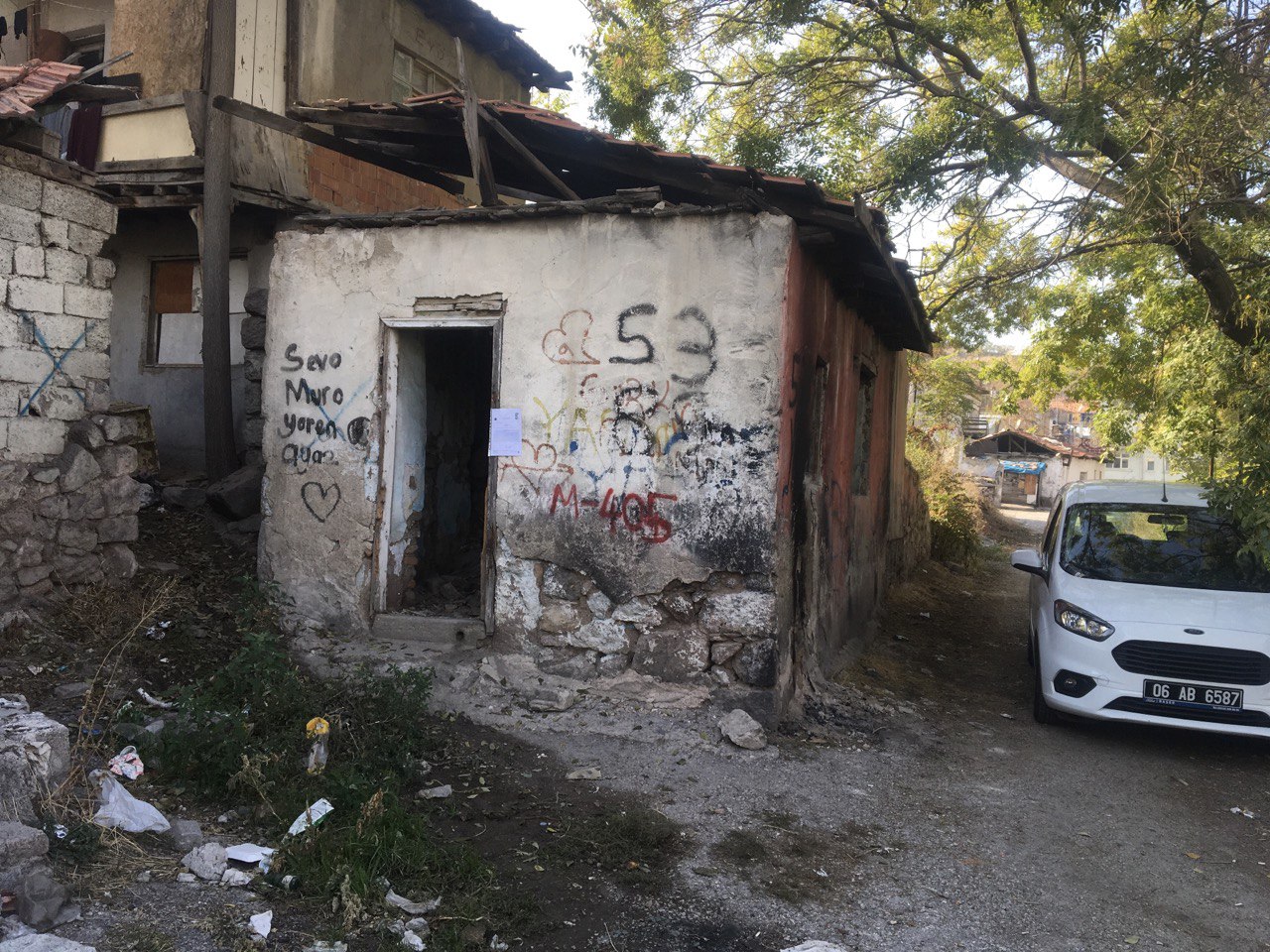 Atıfbey Mahallesi 80 Sokak No:120 Yıkım Tebligatı