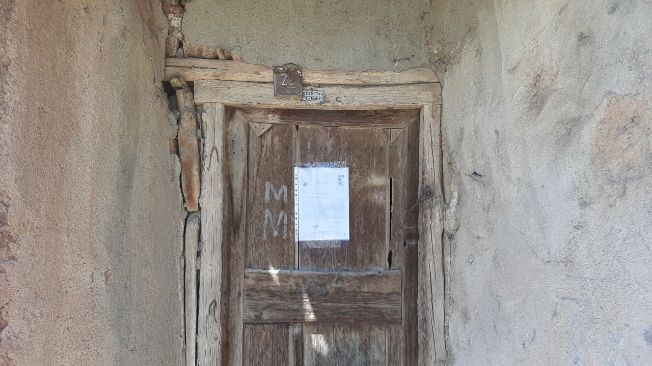 Kavaklı Mahallesi Kavaklı Kümeevleri No:23A Yıkım Tebligatı