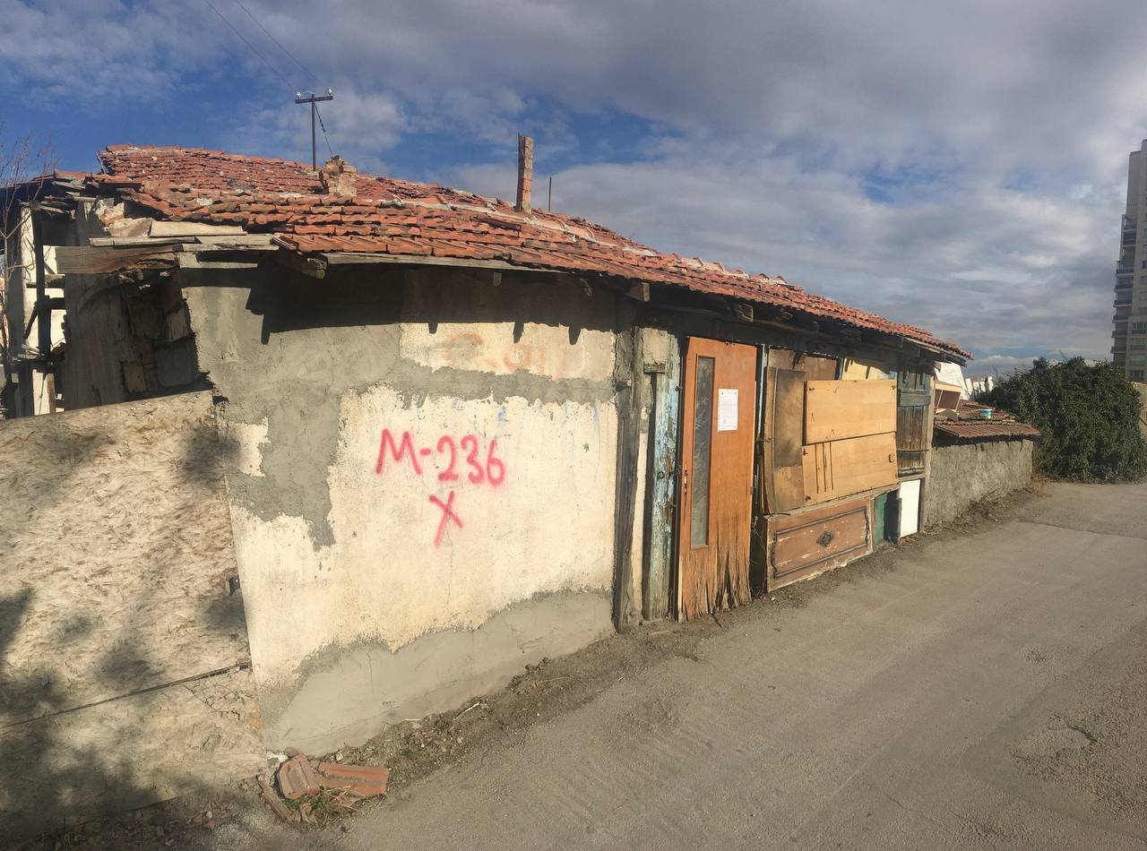 Hacettepe Mah. Yönü Sokak Yıkım Tebligatı 4