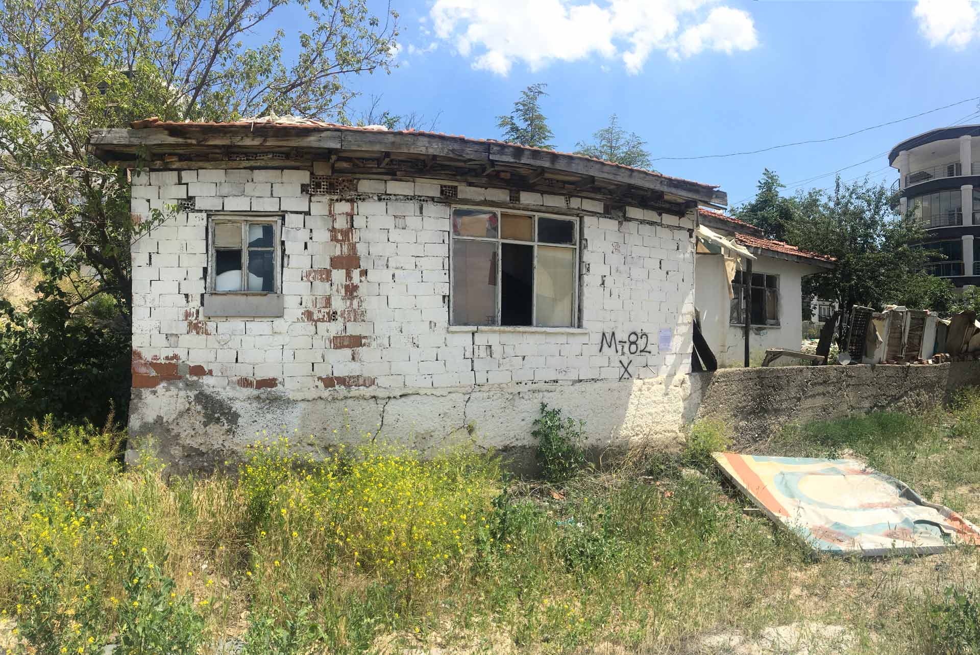 Doğantepe Mahallesi 1325 Sokak Yıkım Tebligatı