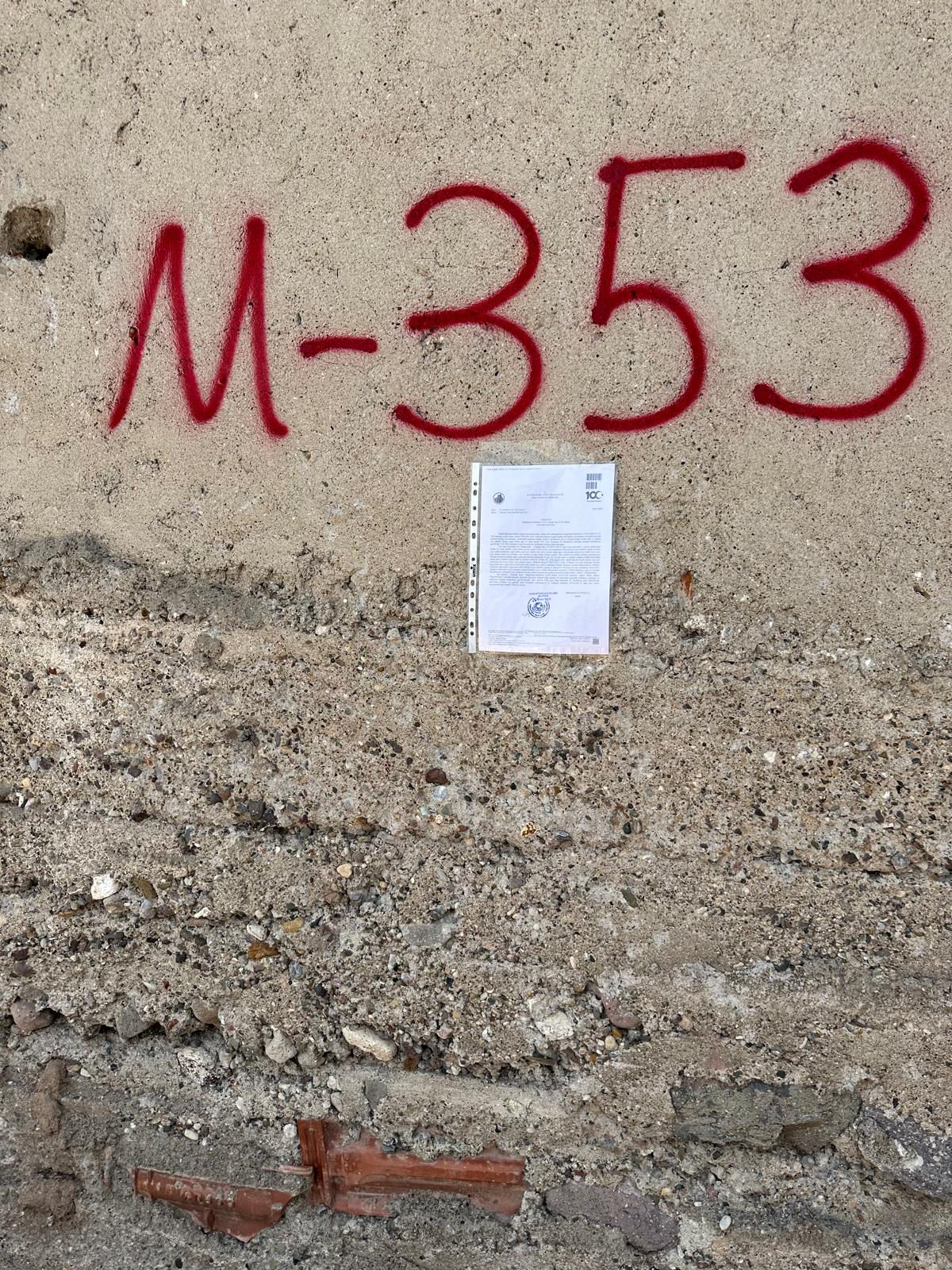 Doğantepe Mahallesi 1274/1.Sokak No:23-2B Arkası Yıkım Tebligatı