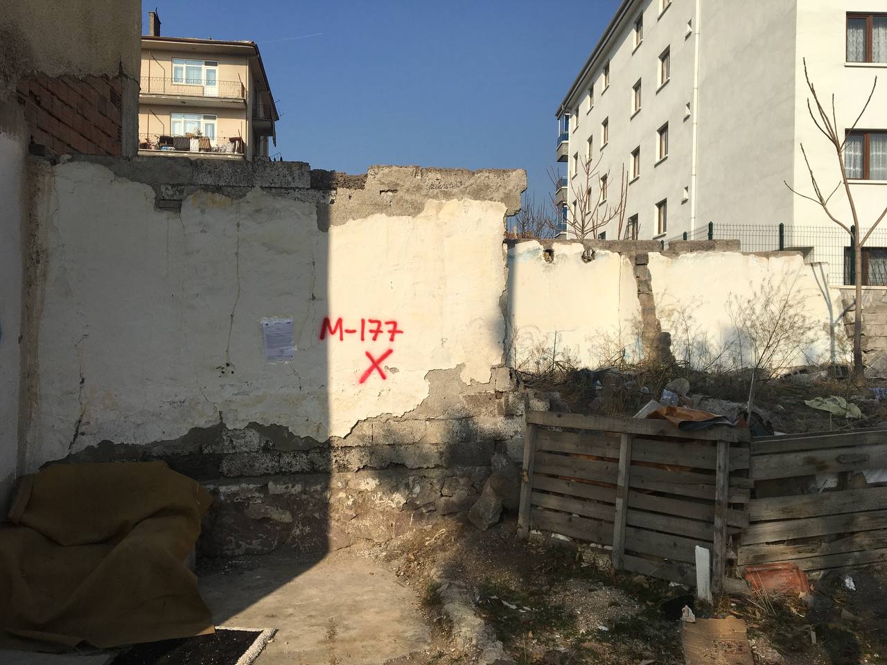 Önder Mahallesi 936 Sokak Yıkım Tebligatı