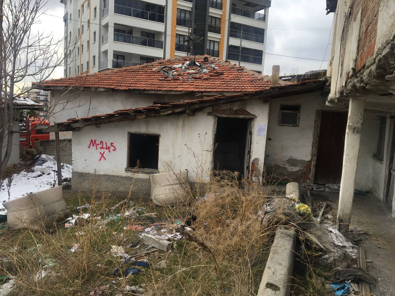 Feridun Çelik Mahallesi Şehit Kazım Yalçın Caddesi Yıkım Tebligatı