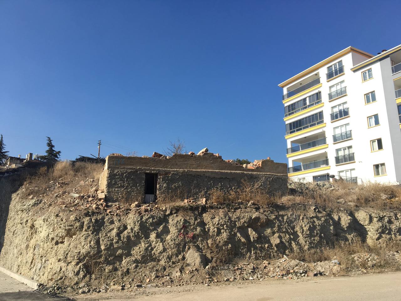 Feridun Çelik Mahallesi Şehit Mehmet Kocakaya Caddesi Yıkım Tebligatı