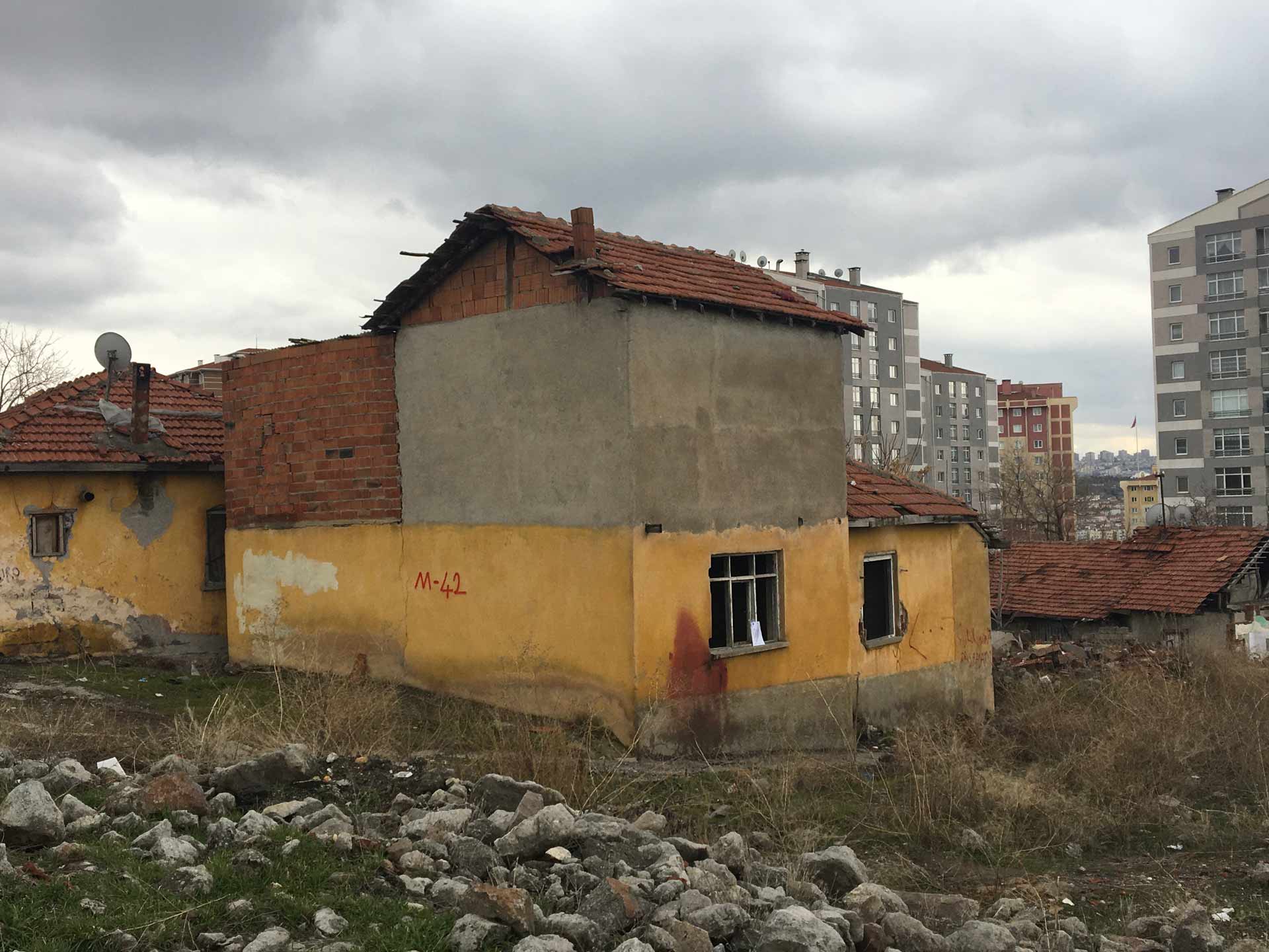 Gültepe Mahallesi 748-3 Sokak Yıkım Tebligatı