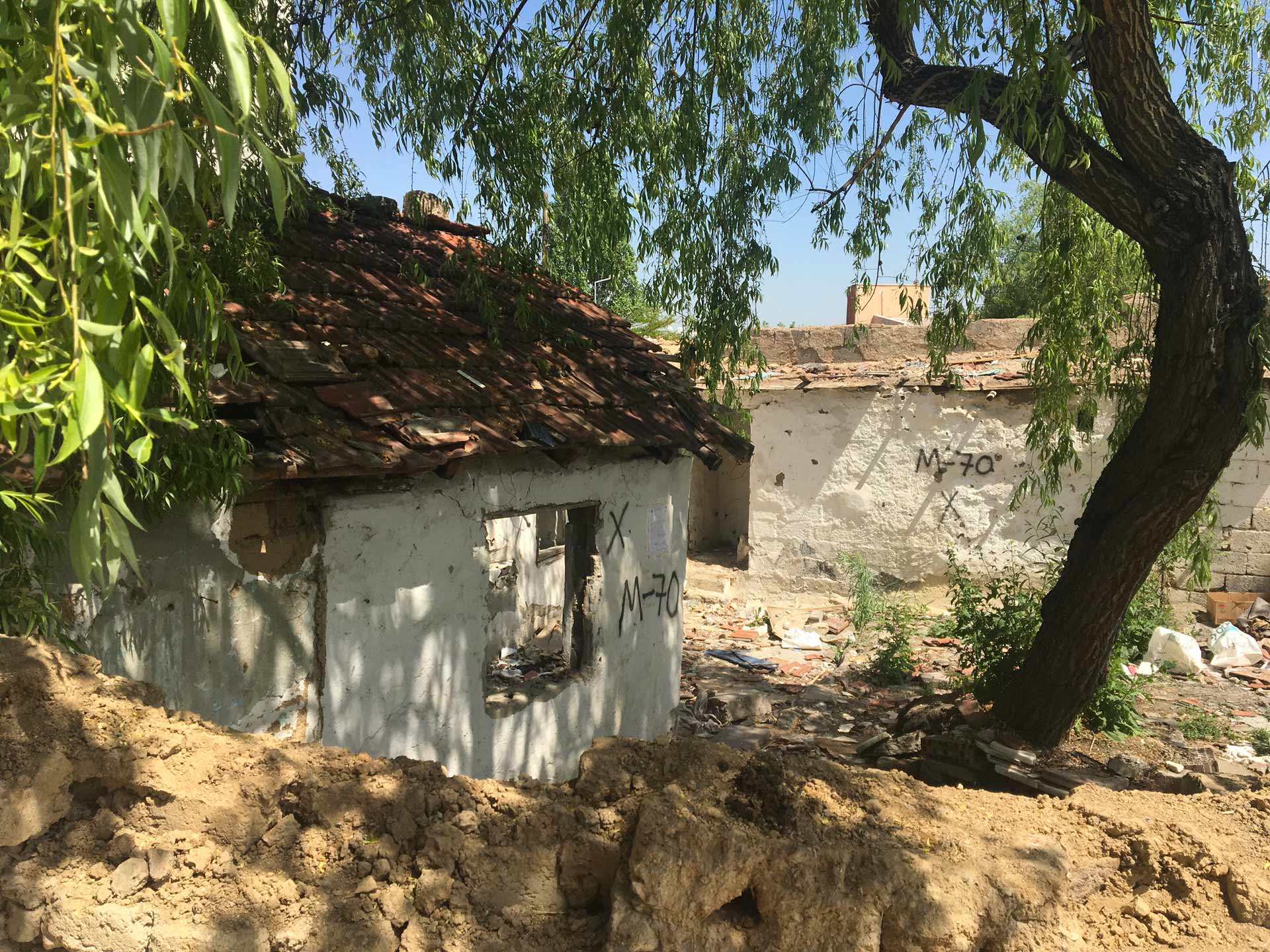 Gültepe Mahallesi Eflatun Sokak Yıkım Tebligatı