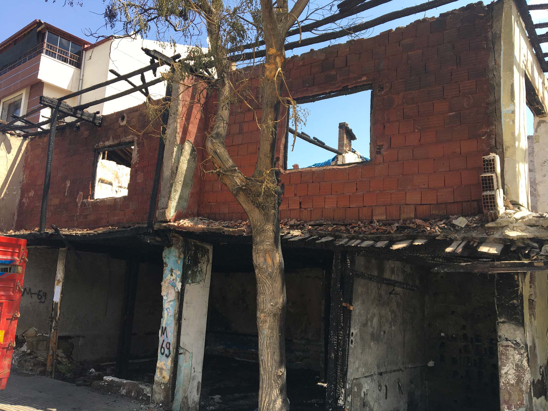 Gültepe Mahallesi Altındağ Caddesi Yıkım Tebligatı 2