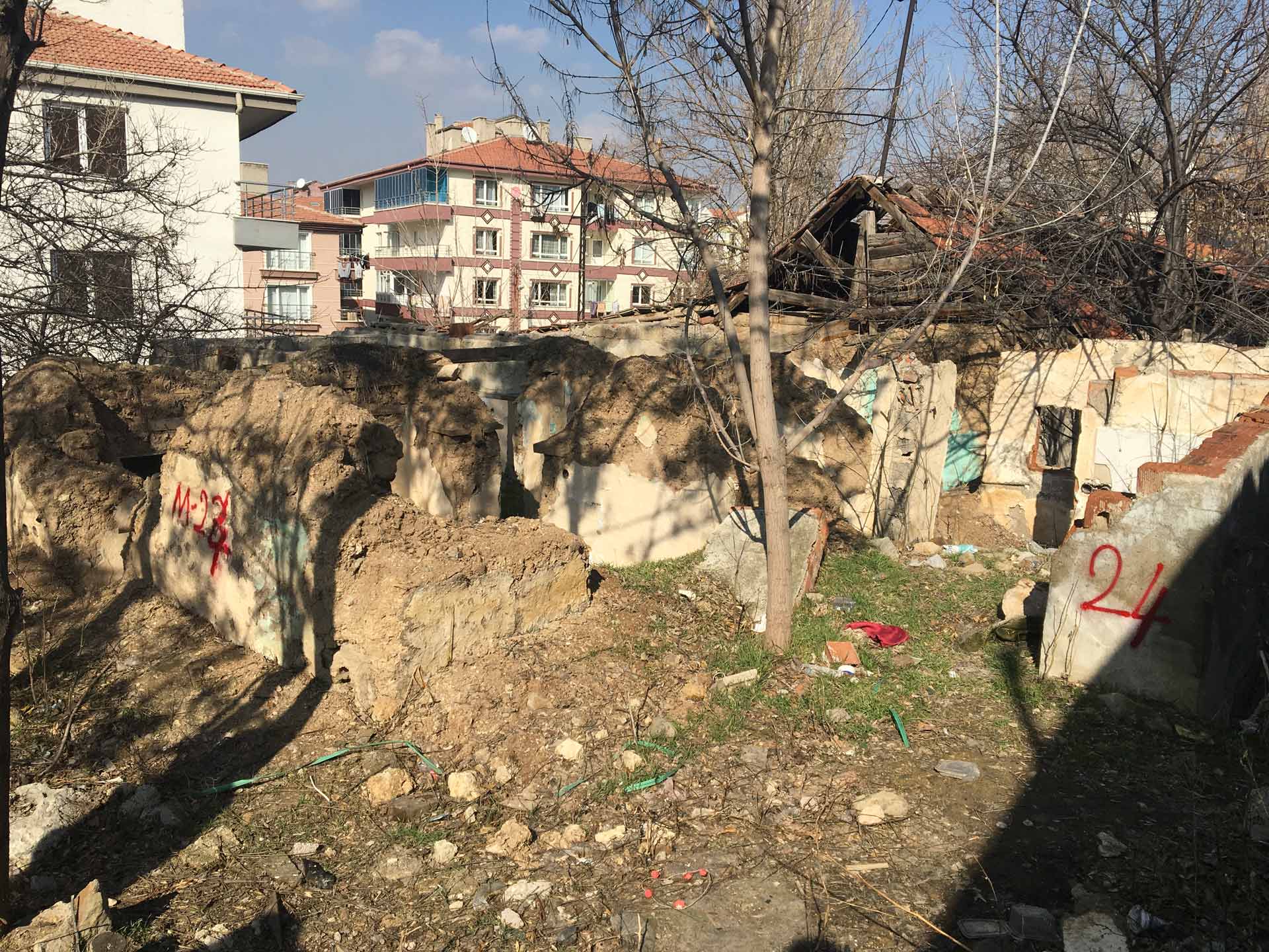 gultepe-mahallesi-taksim-sokak-yikim-tebligati-2