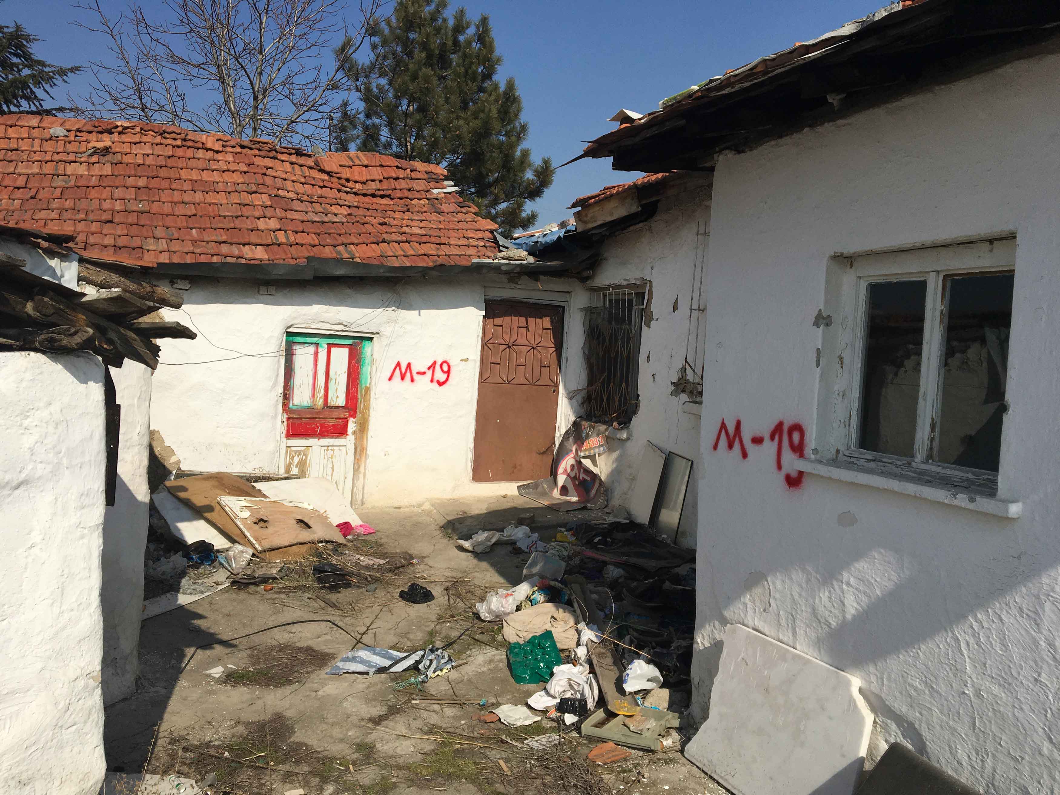Gültepe Mah. Kasımpatı Sokak Yıkım Tebligatı 2