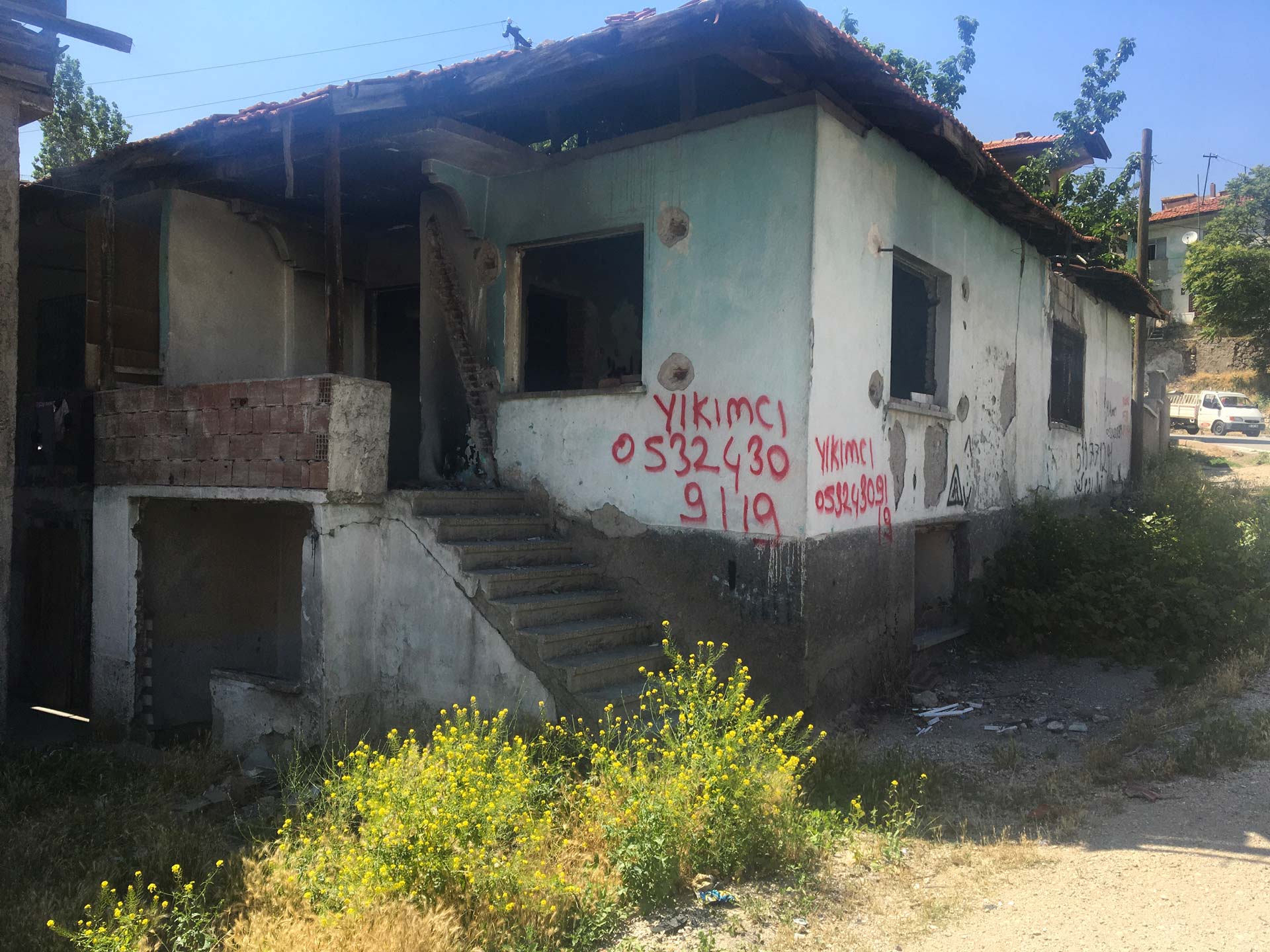 Ulubey Mahallesi 861 Cadde Yıkım Tebligatı