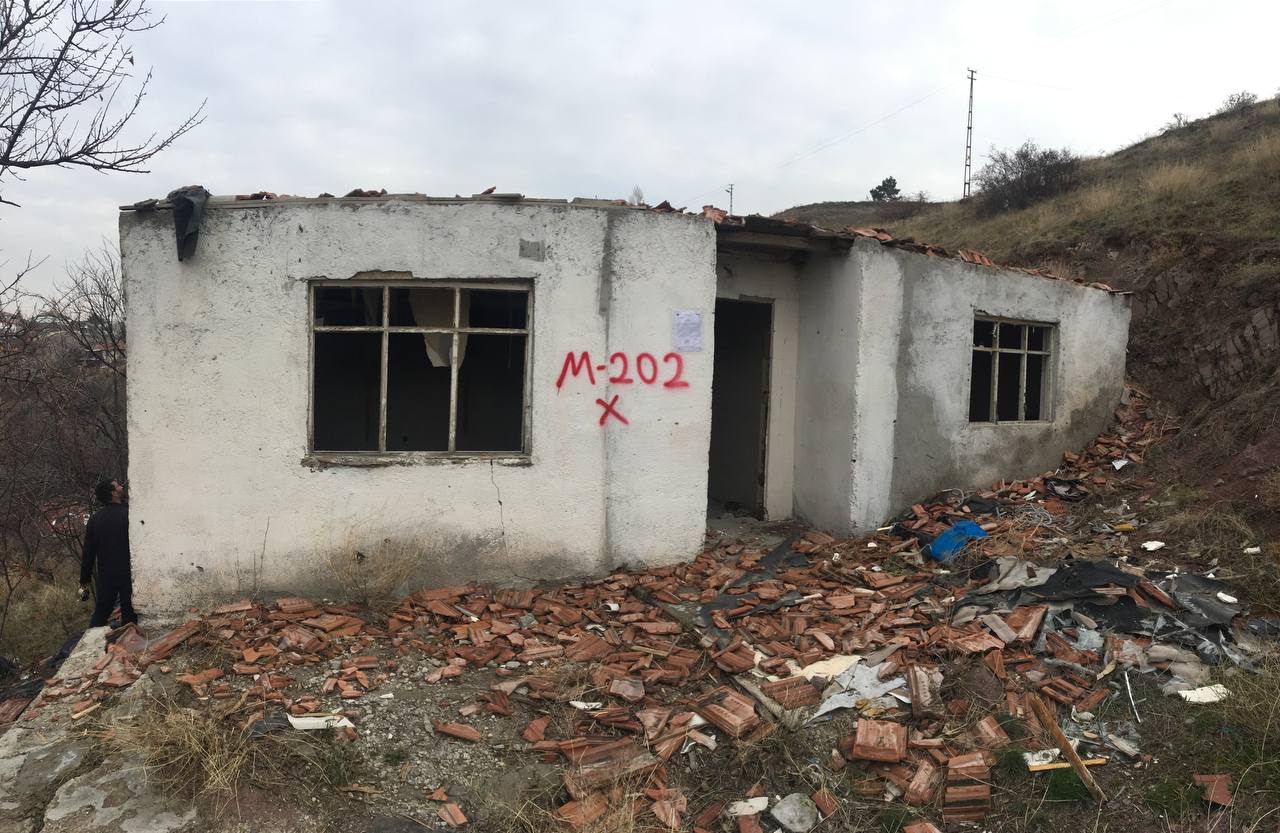 Solfasol Mah. 1400/7 Sokak Yıkım Tebligatı 4