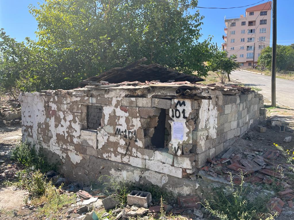 Örnek Mahallesi Şehit Talip Yener Caddesi Yıkım Tebligatı