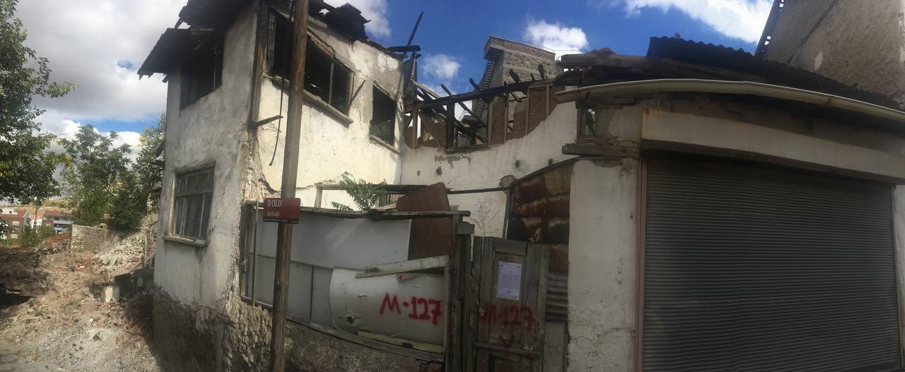 Hacettepe Mahallesi Yönü Sokak Yıkım Tebligatı 4