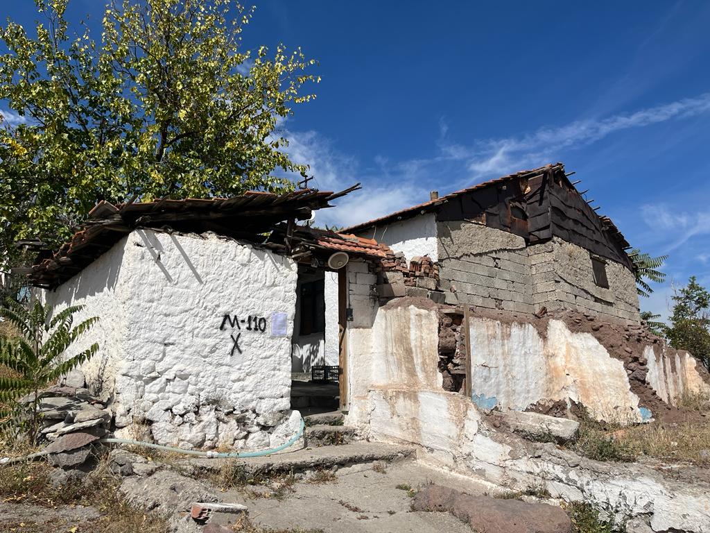 Gültepe Mahallesi 735/6 Sokak Yıkım Tebligatı 2
