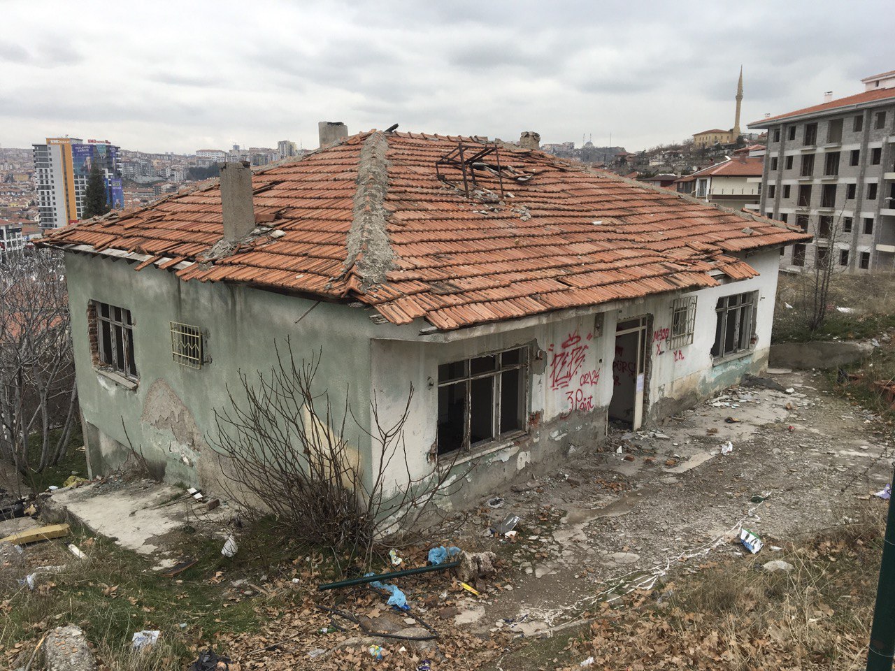 Yıldıztepe Mahallesi Ebrar Sokak Yıkım Tebligatı