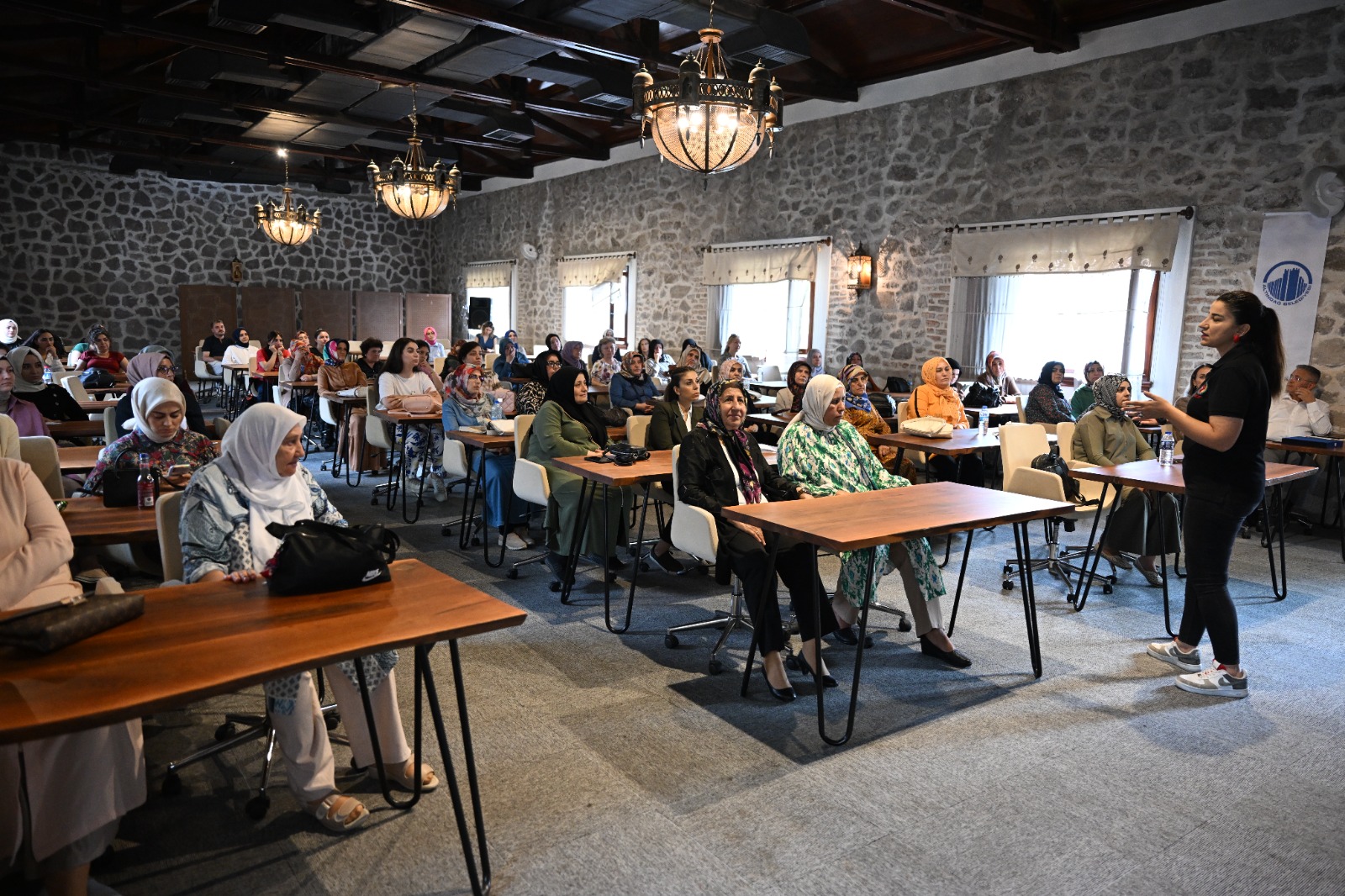 "CONSCIOUS MOTHERS, HAPPY FAMILIES" IN ALTındağ