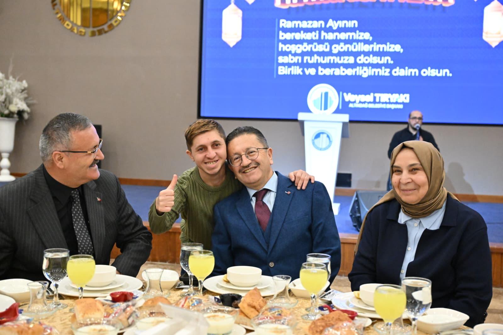 LOVE-FULL IFTAR MEETINGS CONTINUE IN ALTındağ
