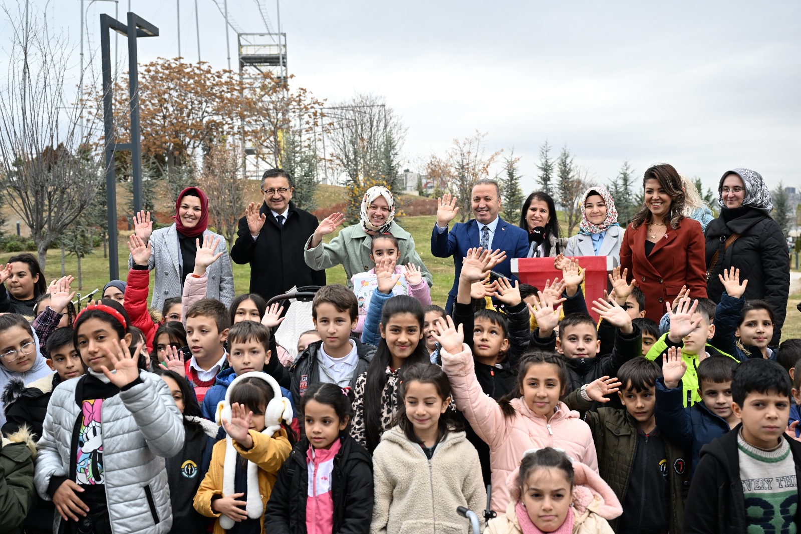 A MESSAGE TO THE WORLD FROM ALTINDAG CHILDREN