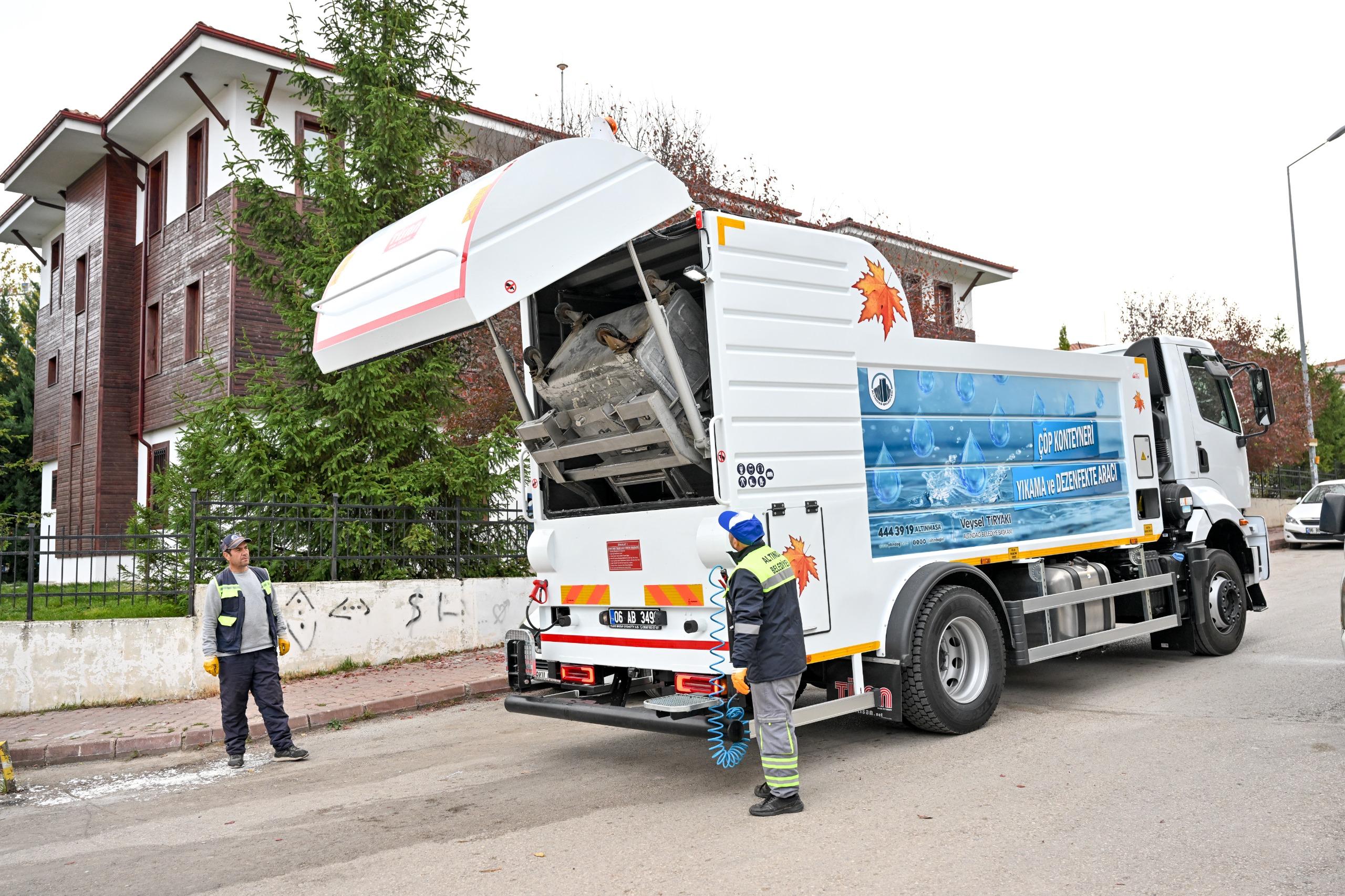 WASTE CONTAINERS ARE FINE