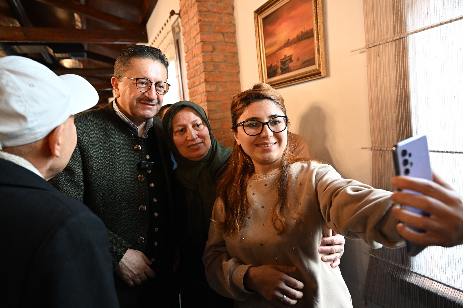 WEEKEND MEETINGS CONTINUE IN ALTındağ