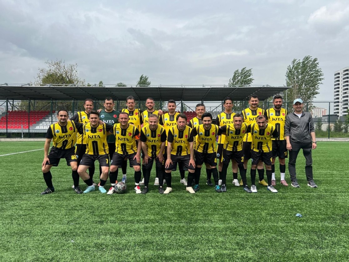 ALTINDAĞ MUNICIPALITY PUBLIC FOOTBALL TEAM ON THE RISE IN THE TOURNAMENT