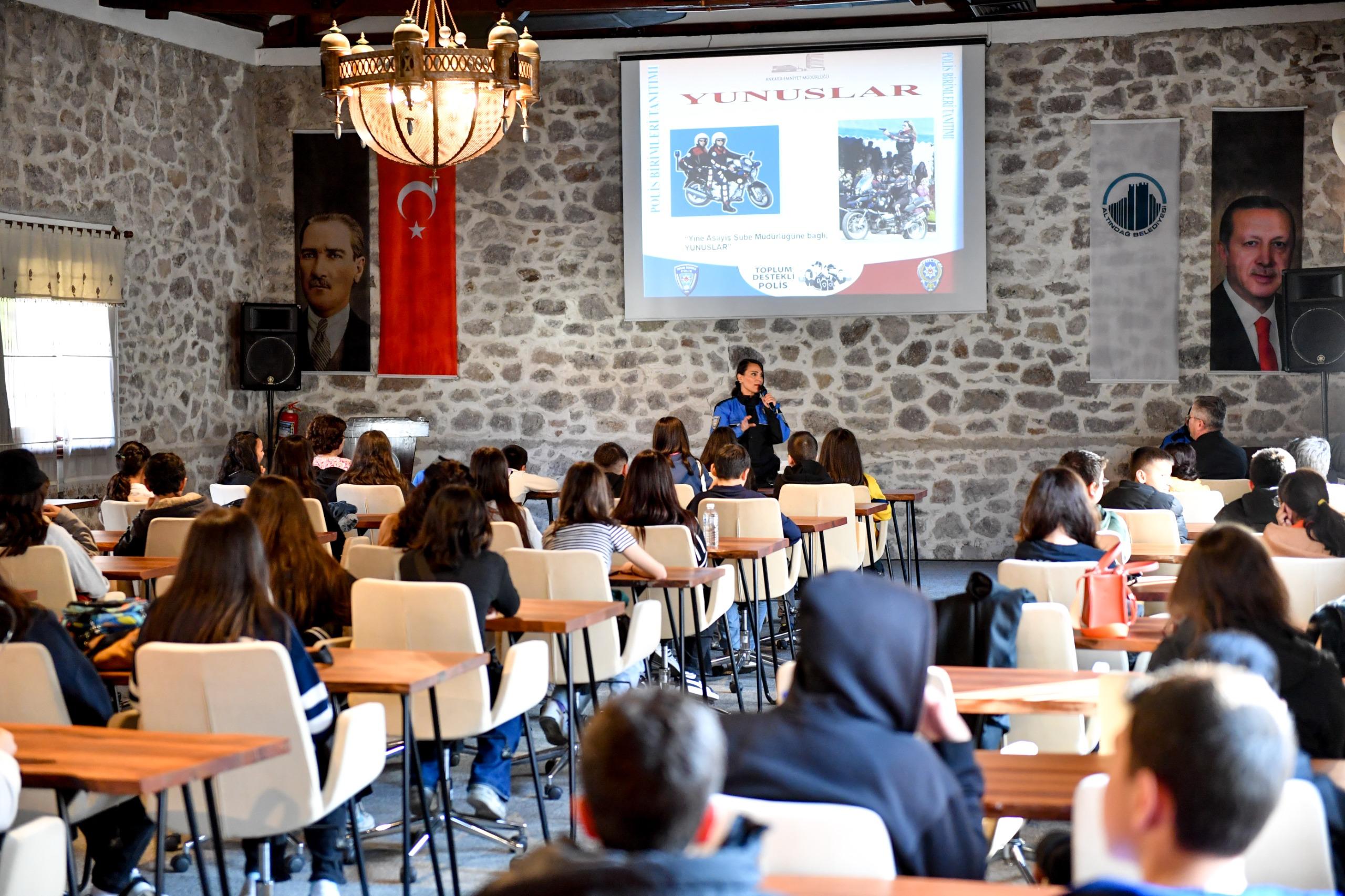 YOUNG PEOPLE FROM ALTındaĞ MET THE POLICE PROFESSION